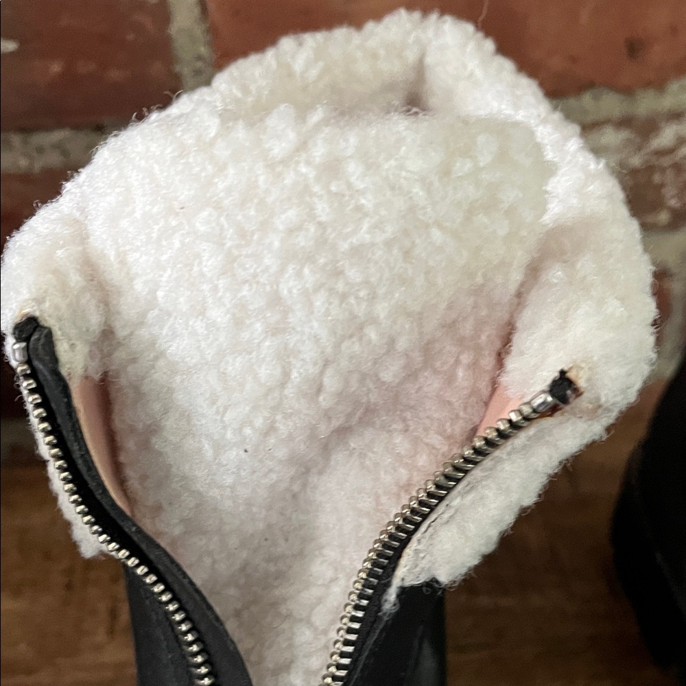 J. Crew Black and White Winter Boots new boots never worn - Picture 8 of 13